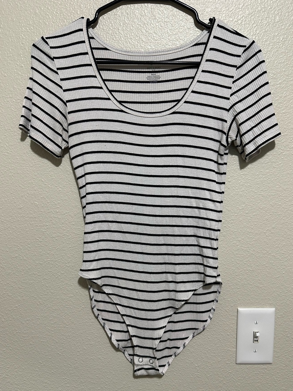American Eagle Striped Scoop Neck Bodysuit - White/Black